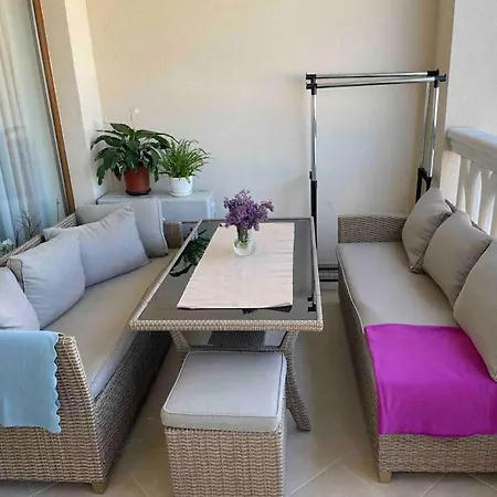 Black Sea Apartment *