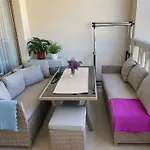 South Bay Family Apartment With 2 Parking Spaces Appartamento *